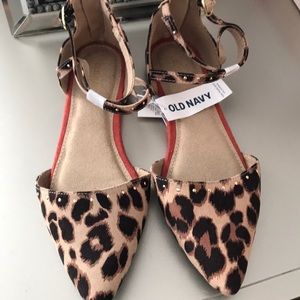 Leopard flats